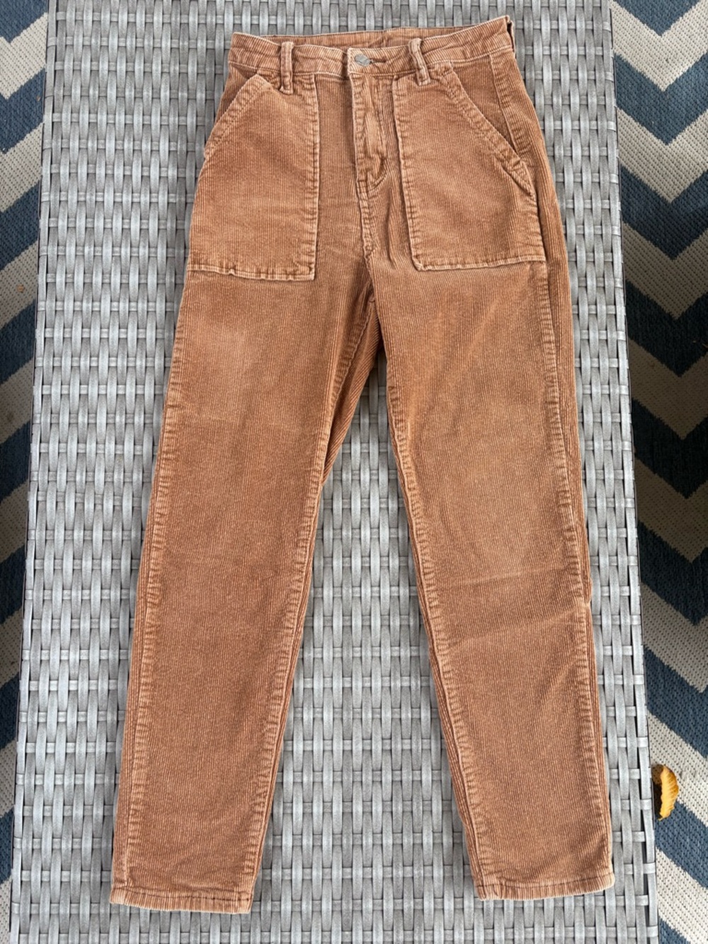SHEIN  Corduroy Pants in Camel Brown